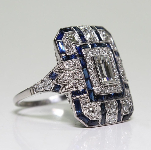 Lyra™ Vintage ring